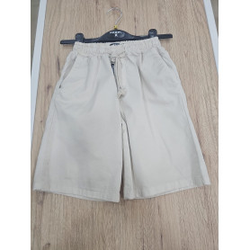 PANTALONE CORTO CON ELASTICO