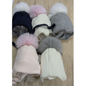 CAPPELLO CON PON PON