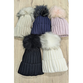 CAPPELLO CON PON PON TAGLIA UNICA