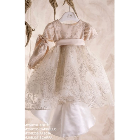 ABITO CON CODA ELEGANTE