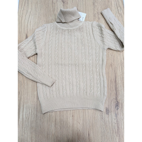 MAGLIONCINO CON TRECCE COLLO ALTO