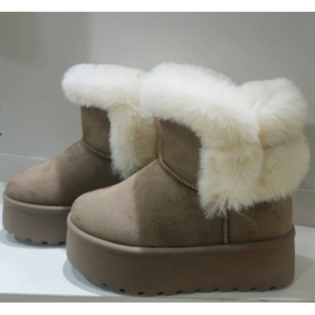 STIVALETTO CON PELLICCIA