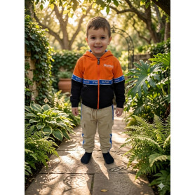 TUTA CON ZIP E CAPPUCCIO 3/7A